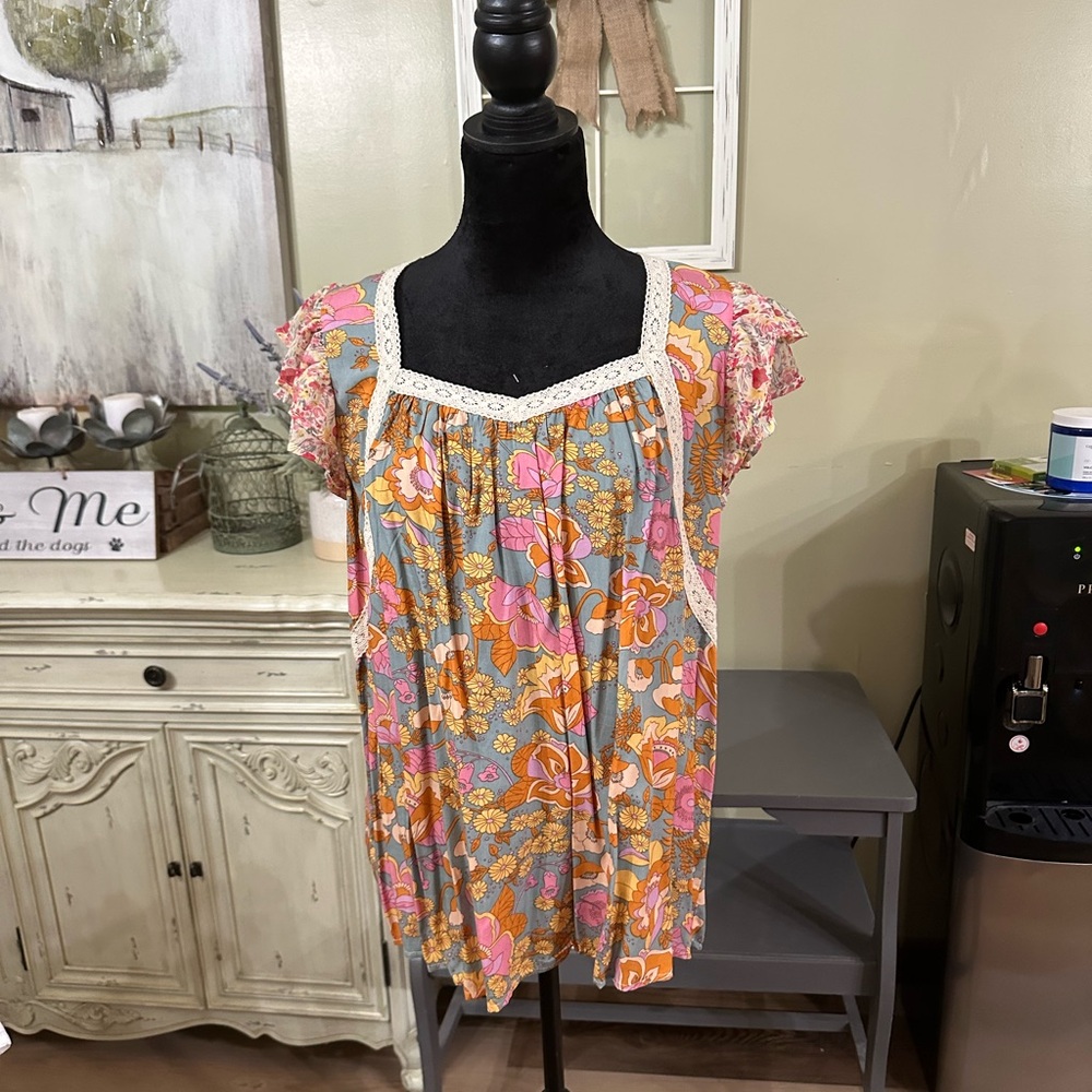 JODIFL Multicolor Floral Lace Trim Blouse